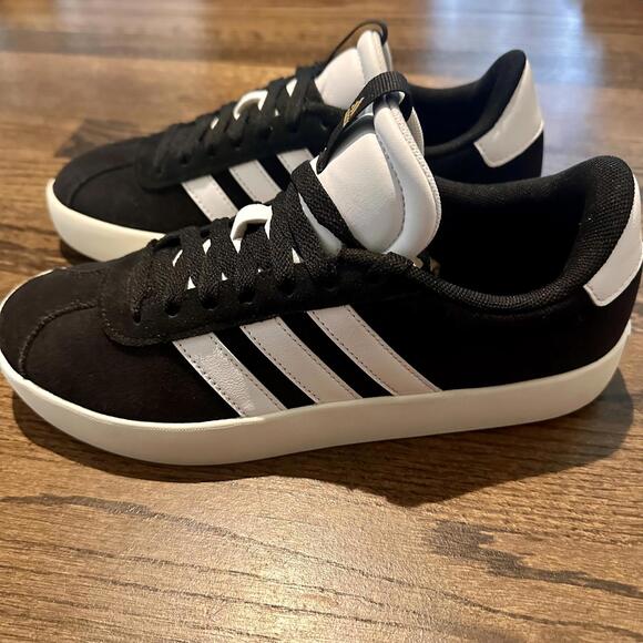 ADIDAS Black & White Gazelle ADV Shoes US M8 /W9 - Picture 2 of 9